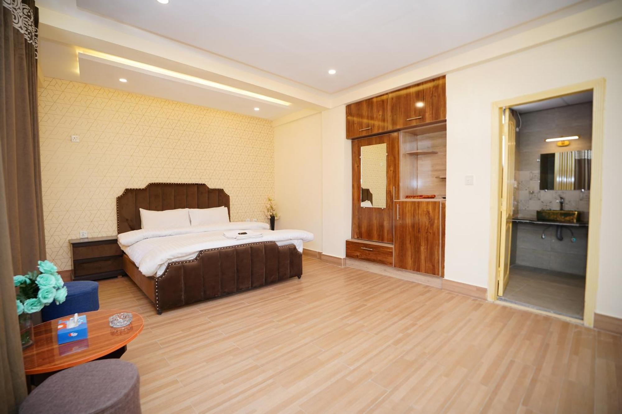 Hunza Elites By Orane Hotel Karimabad  Exterior photo